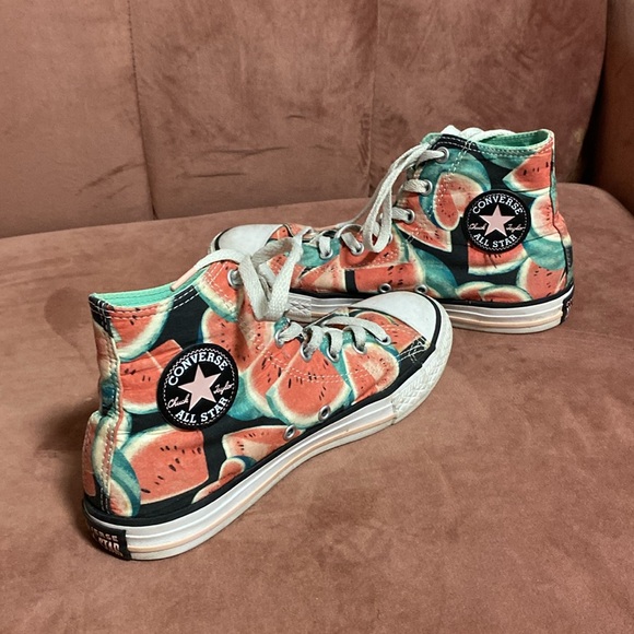 Watermelon Converse high tops - Picture 3 of 3